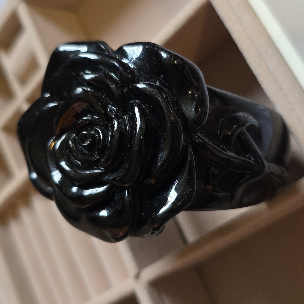 Black Rose Bracelet Bangle Chunky Oversized - Picture 8 of 14